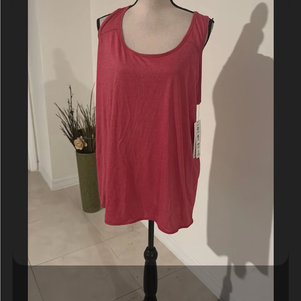 NWT Reebok 1X t back tank top shirt 1054